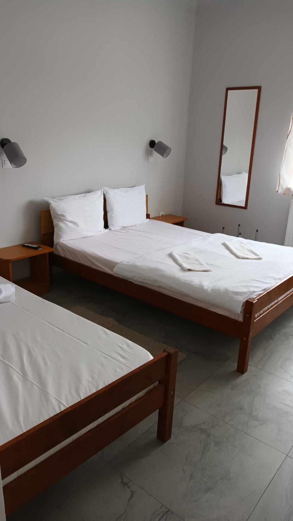 Casa De Vacanta Zsenik Vendeghaz 索瓦塔 外观 照片